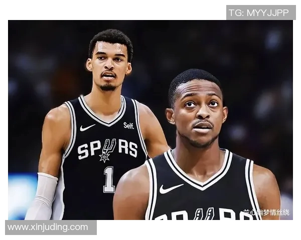 老鹰队新赛季主场首秀获胜，球队士气大振